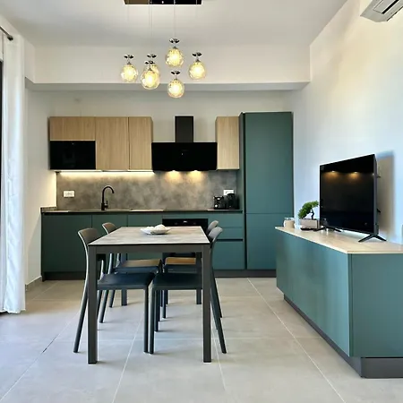 A Terrace Overlooking The Sea - Palms 9 Apartment Pesaro